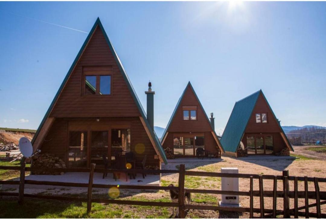 Three Houses Žabljak Buitenkant foto